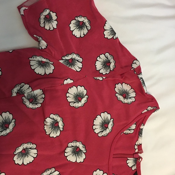 Flower Dress - Picture 2 of 3